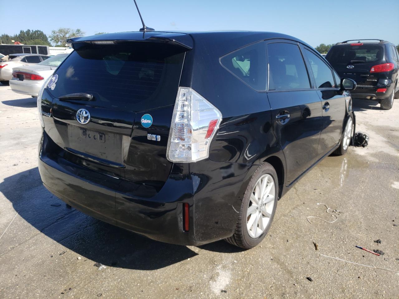 Photo 4 from auction – 2012 TOYOTA PRIUS V with VIN JTDZN3EU4C3021720