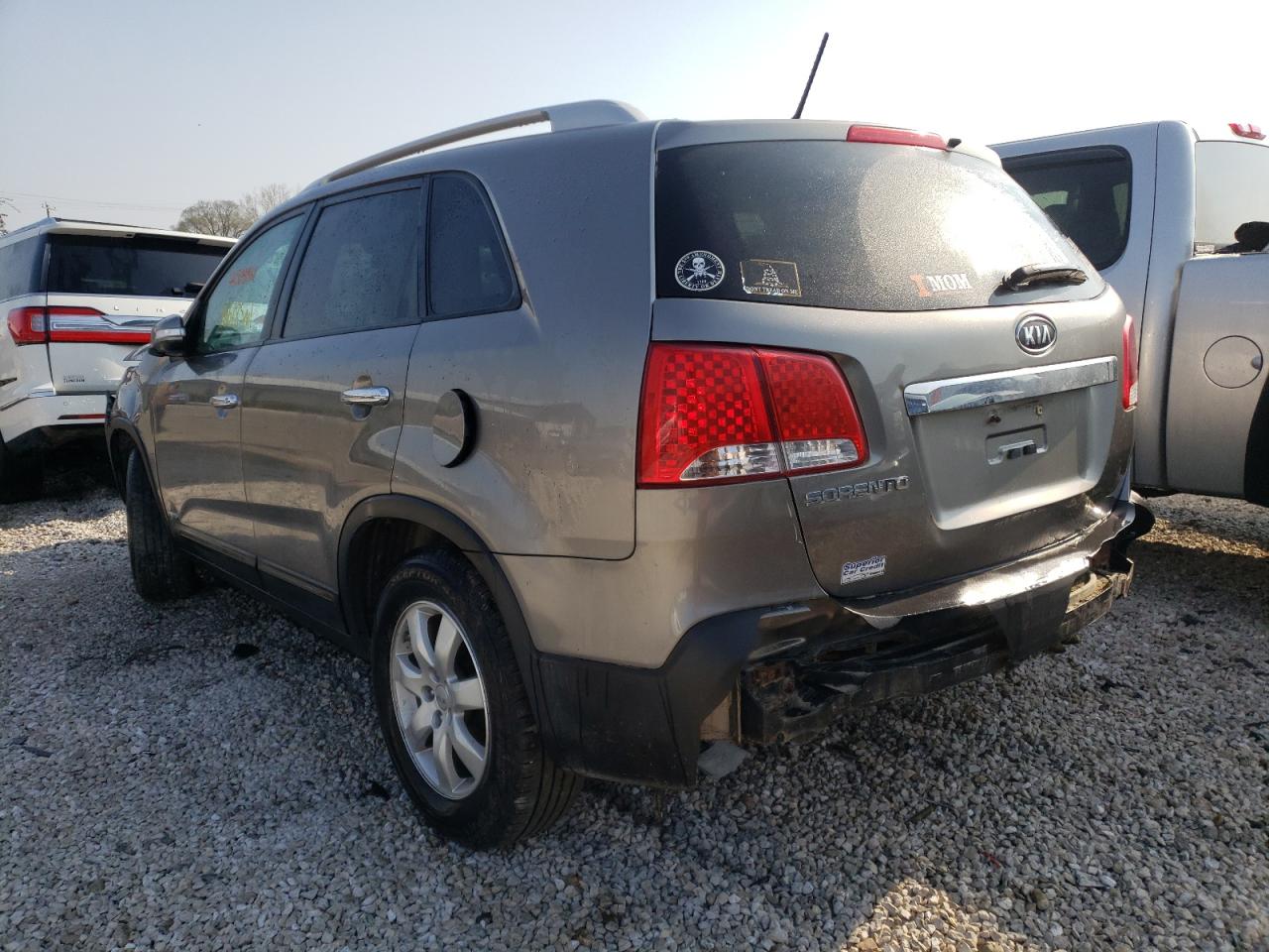 Photo 3 from auction – 2012 KIA SORENTO BA with VIN 5XYKTDA29CG259379