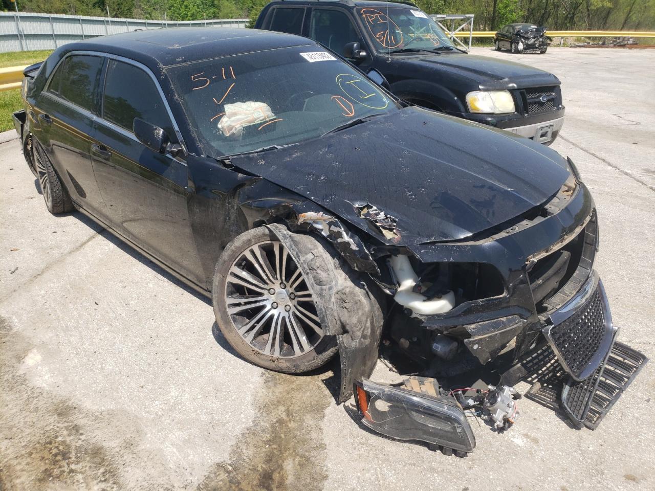 CHRYSLER 300 S 2013 with VIN 2C3CCABT2DH505089 - Photo from auction
