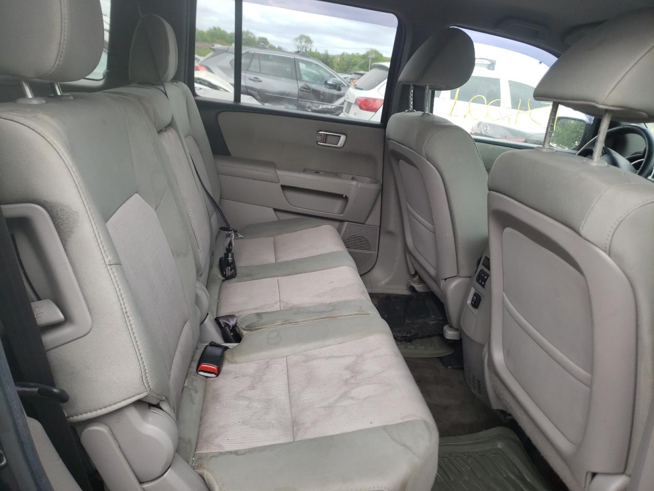 Photo 6 from auction – 2012 HONDA PILOT EX with VIN 5FNYF4H41CB072038