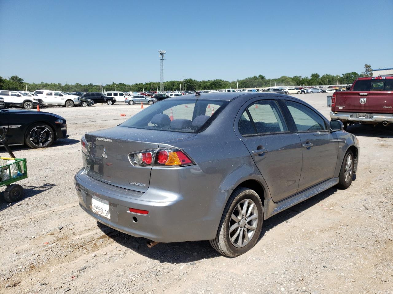 Photo 4 from auction – 2016 MITSUBISHI LANCER ES with VIN JA32U2FU6GU008043