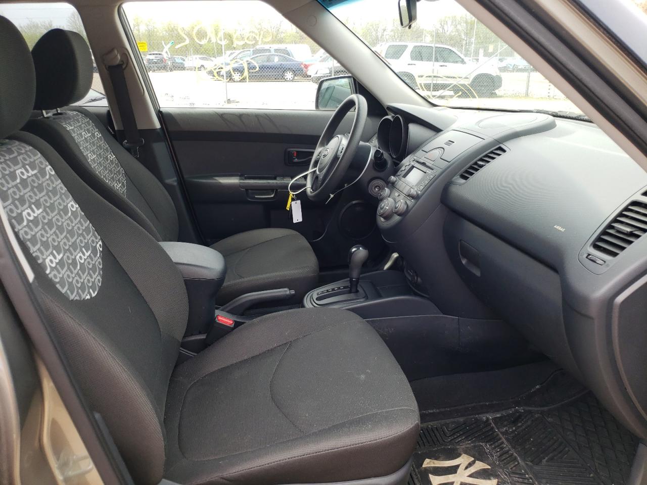 Photo 5 from auction – 2010 KIA SOUL + with VIN KNDJT2A28A7058793