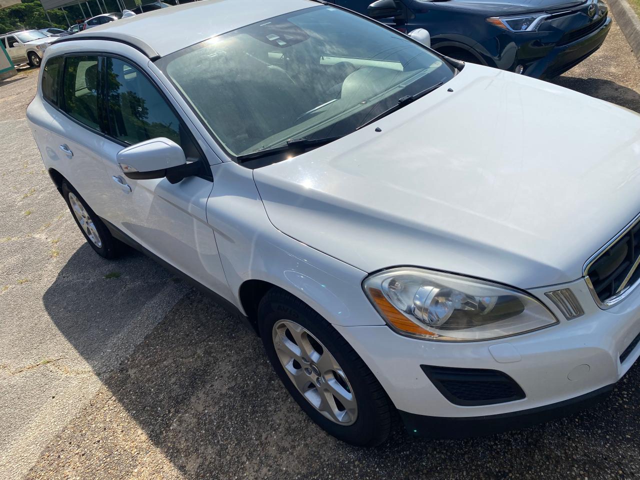 VOLVO XC60 3.2 2013 with VIN YV4952DZXD2399326 - Photo from auction