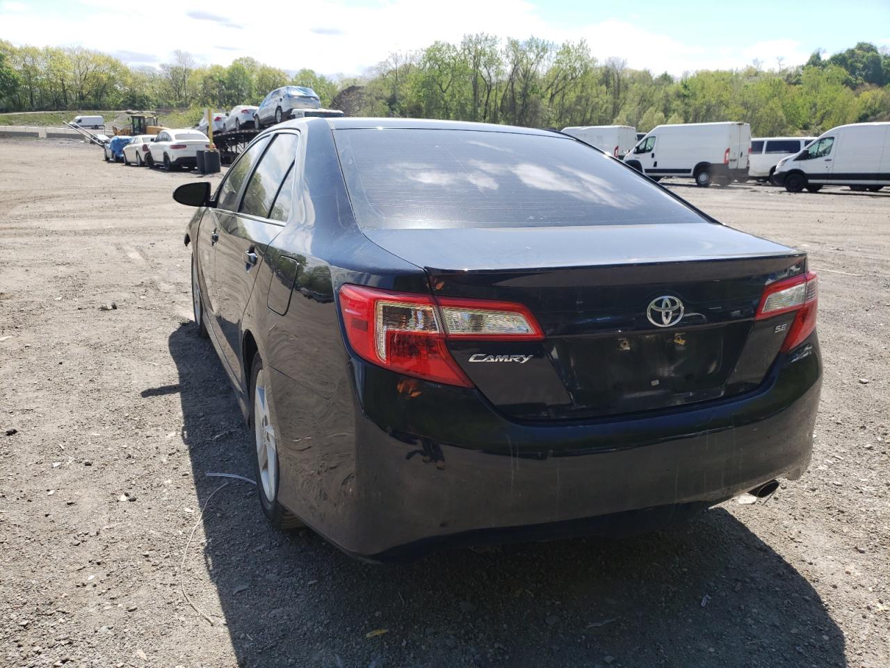 Photo 3 from auction – 2012 TOYOTA CAMRY BASE with VIN 4T1BF1FK3CU118851