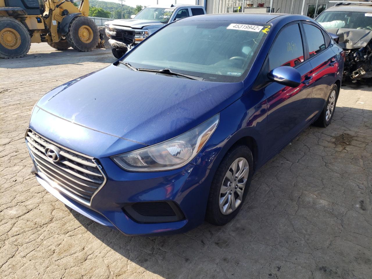 Photo 2 from auction – 2018 HYUNDAI ACCENT SE with VIN 3KPC24A30JE016019