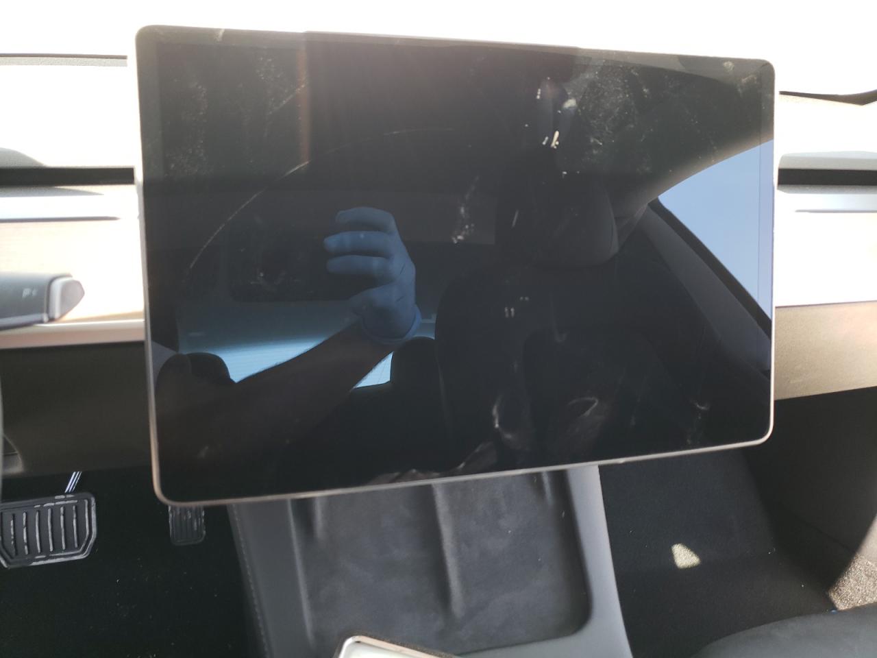 Photo 8 from auction – 2022 TESLA MODEL 3 with VIN 5YJ3E1EA6NF188943