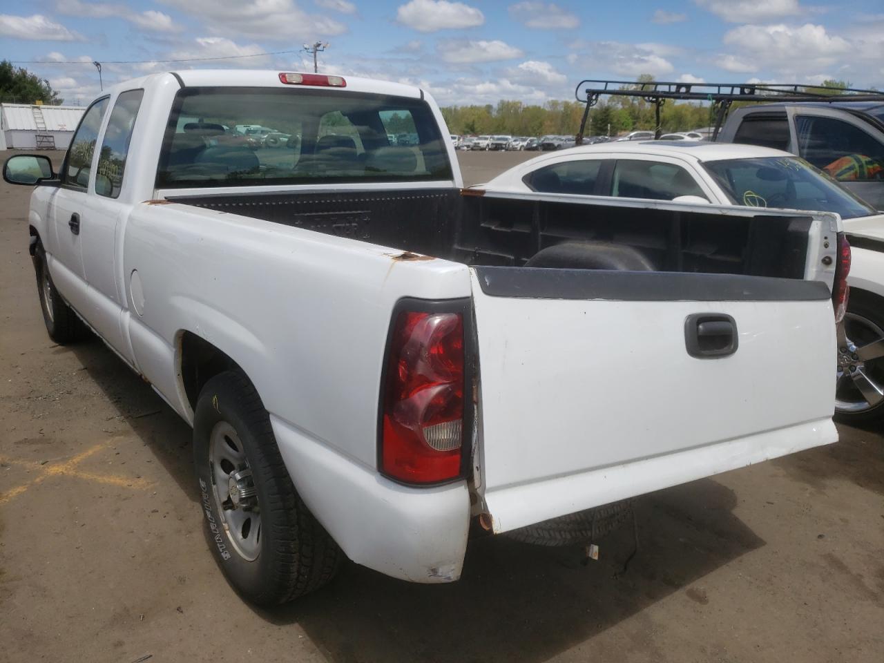 Photo 3 from auction – 2006 CHEVROLET SILVERADO with VIN 1GCEC19X16Z265226