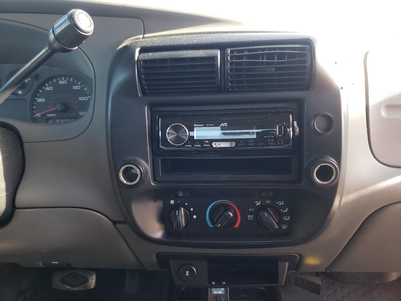Photo 9 from auction – 2010 FORD RANGER SUP with VIN 1FTKR1ED4APA68262