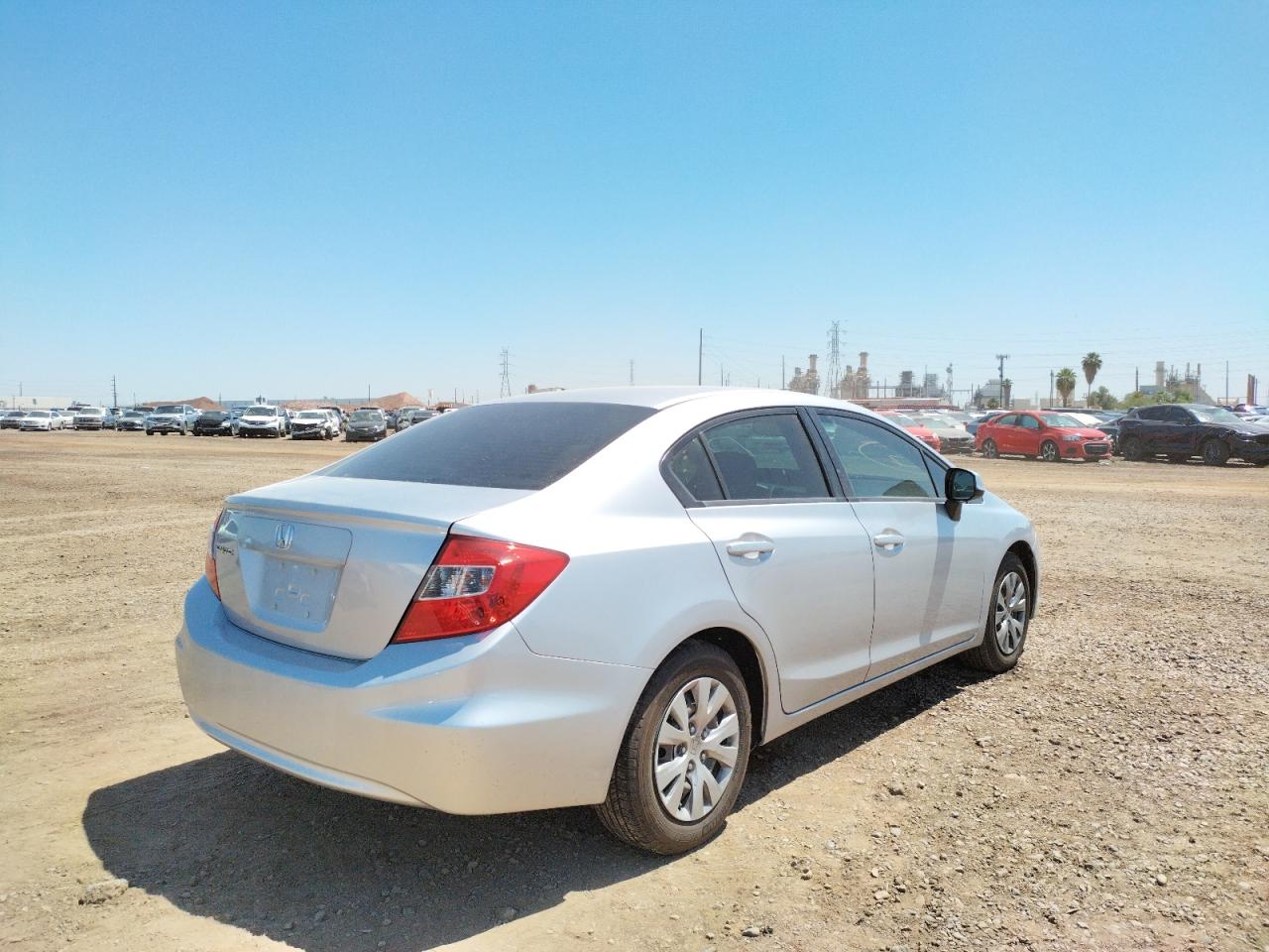 Photo 4 from auction – 2012 HONDA CIVIC LX with VIN 19XFB2F55CE380919