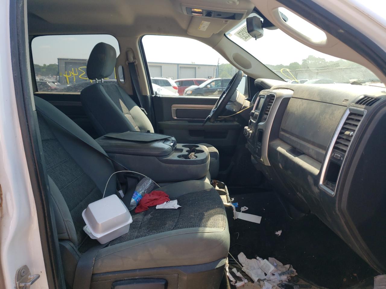 Photo 5 from auction – 2016 RAM 1500 SLT with VIN 1C6RR7LT0GS406720