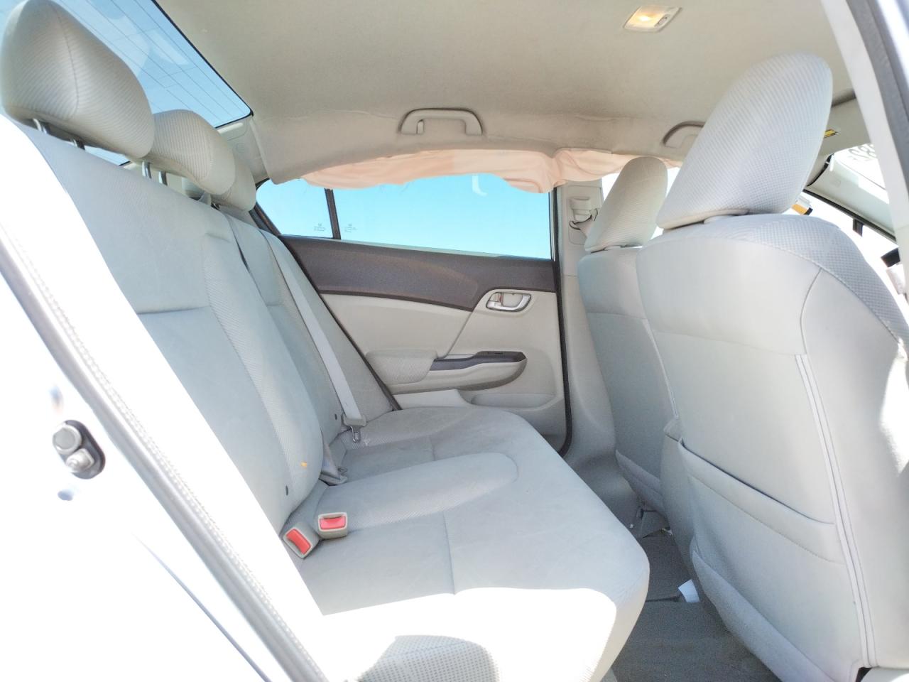 Photo 6 from auction – 2012 HONDA CIVIC LX with VIN 19XFB2F55CE380919