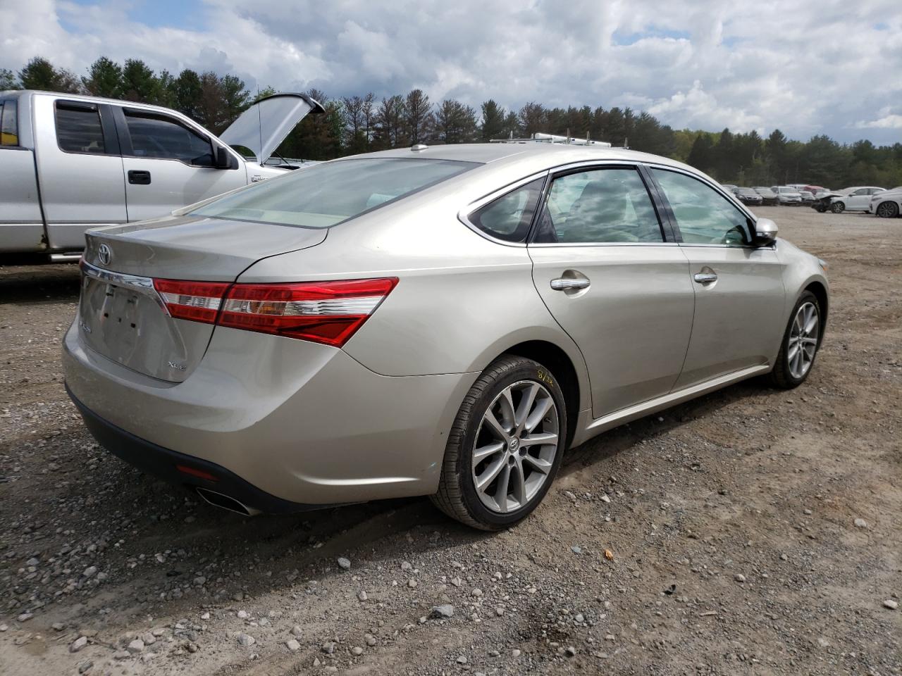 Photo 4 from auction – 2014 TOYOTA AVALON BAS with VIN 4T1BK1EB6EU103616