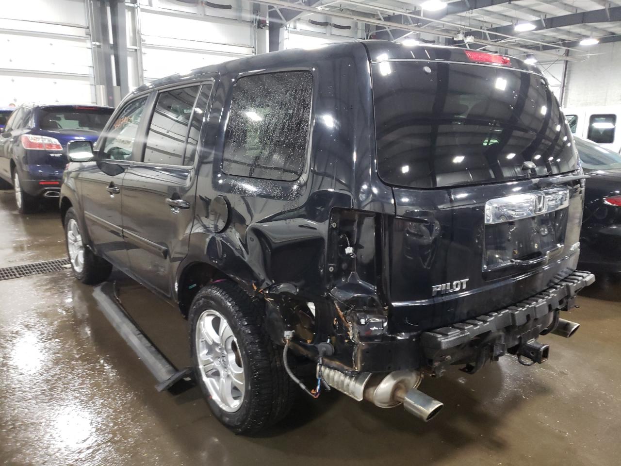 Photo 3 from auction – 2015 HONDA PILOT EX with VIN 5FNYF4H46FB074100