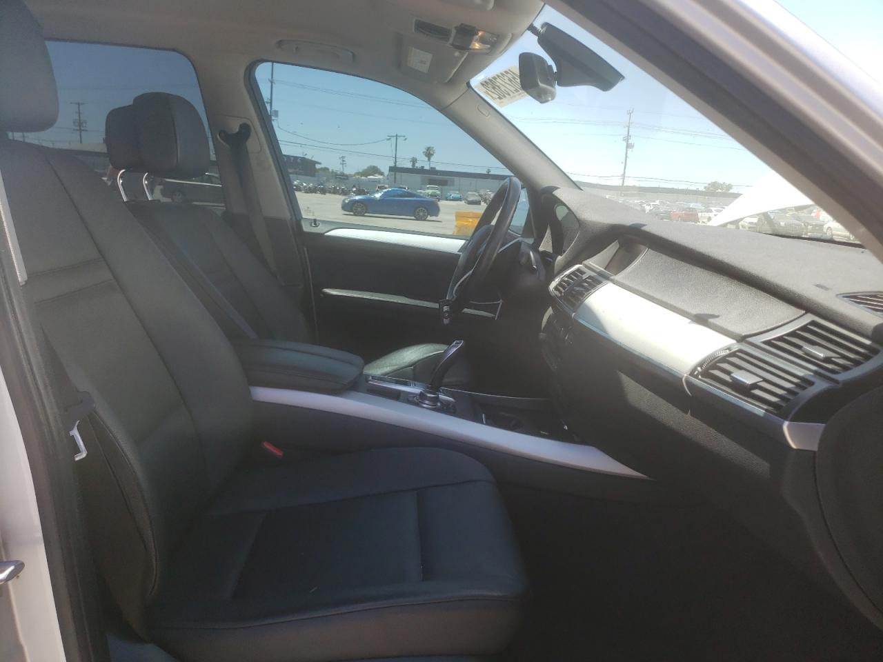 Photo 5 from auction – 2013 BMW X5 XDRIVE3 with VIN 5UXZV4C50D0B13588