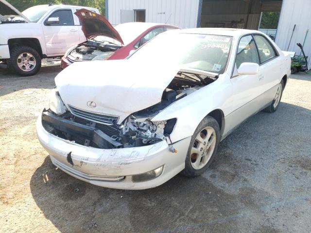 Photo 2 from auction – 2001 LEXUS ES 300 with VIN JT8BF28G910303489