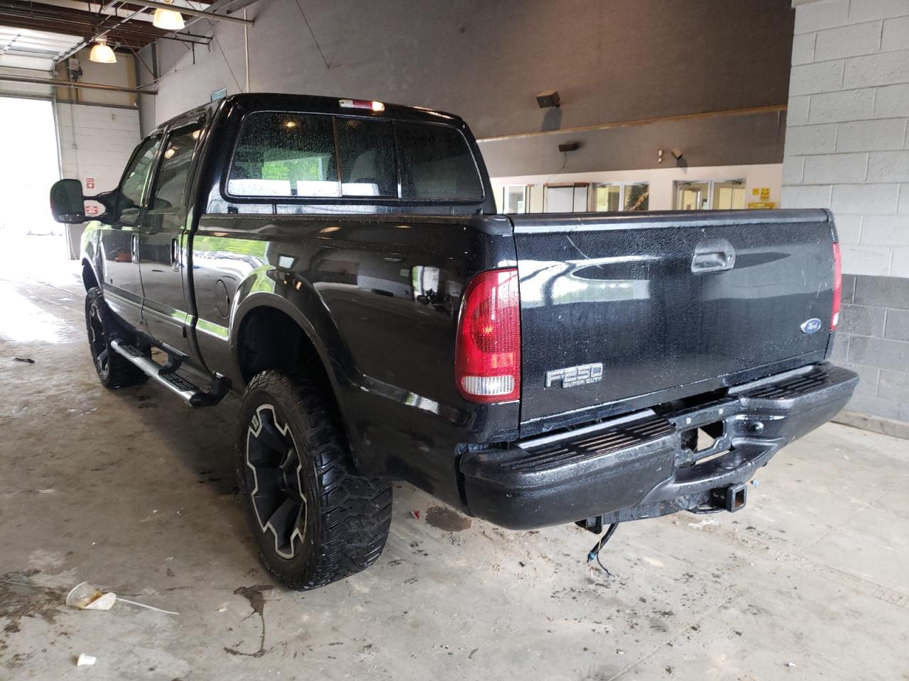 Photo 3 from auction – 2003 FORD F250 SUPER with VIN 1FTNW20P23EA28631