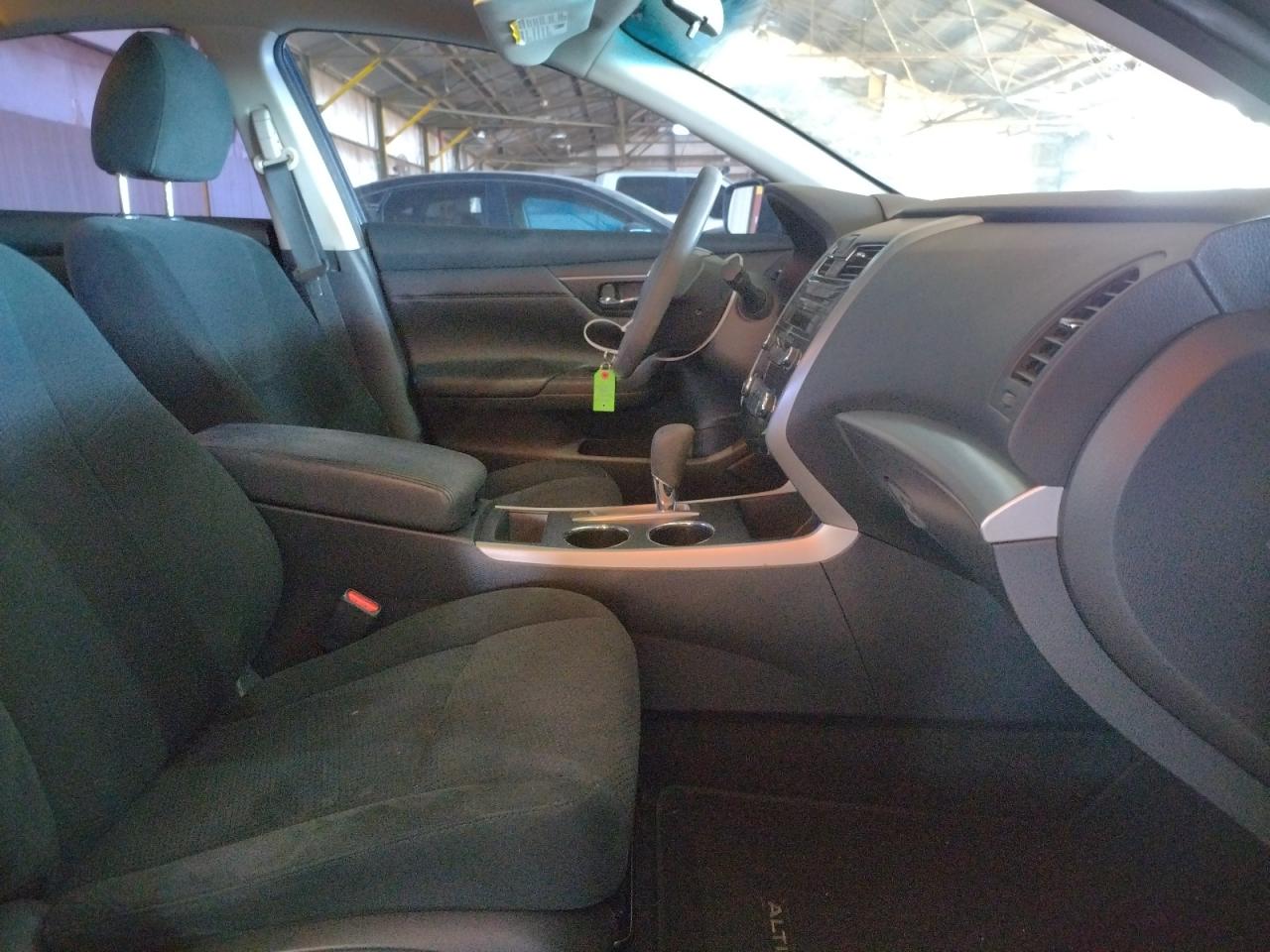 Photo 5 from auction – 2015 NISSAN ALTIMA 2.5 with VIN 1N4AL3AP9FC577812