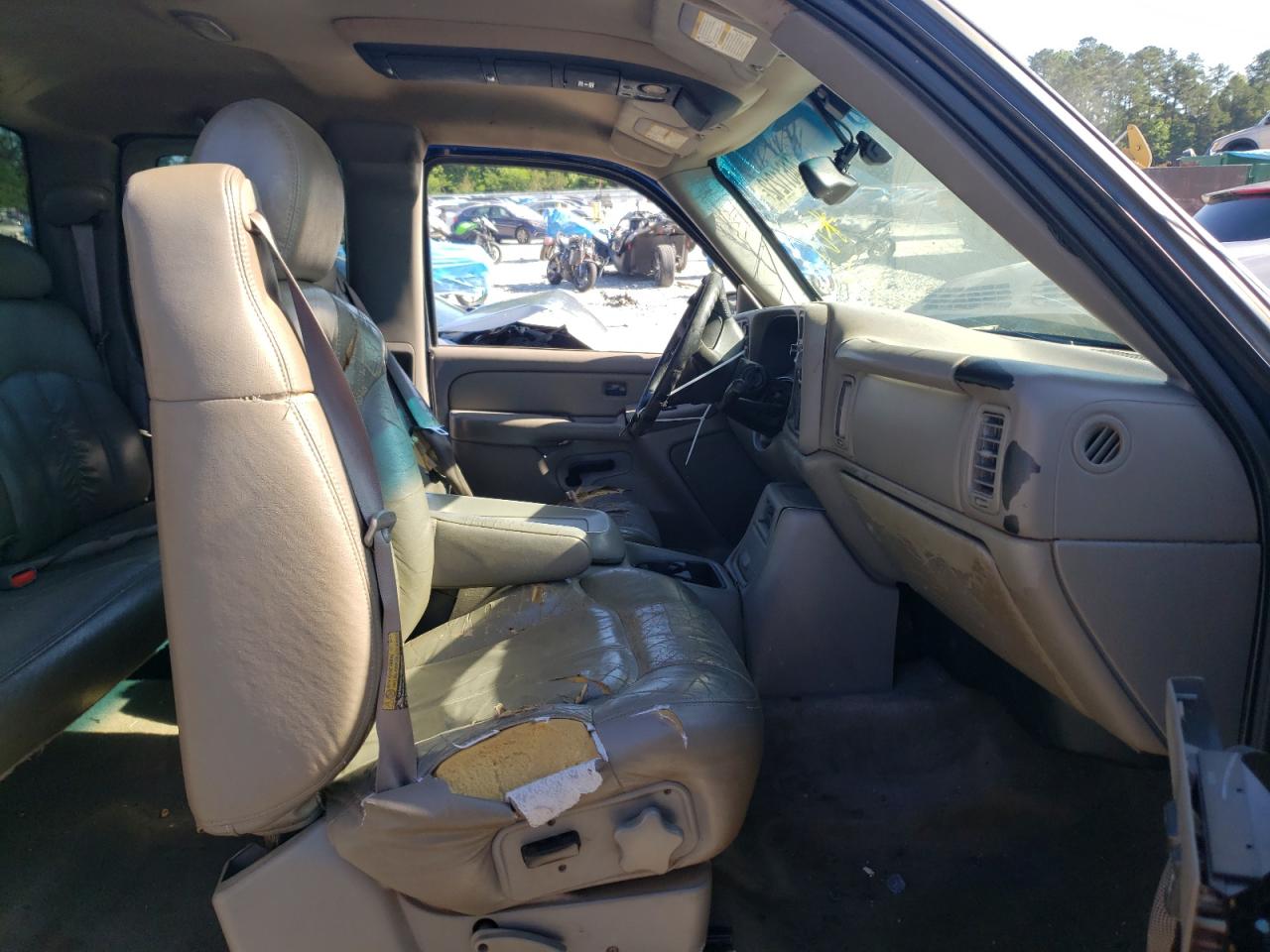 Photo 5 from auction – 2001 CHEVROLET SILVERADO with VIN 1GCEK19T91E187617