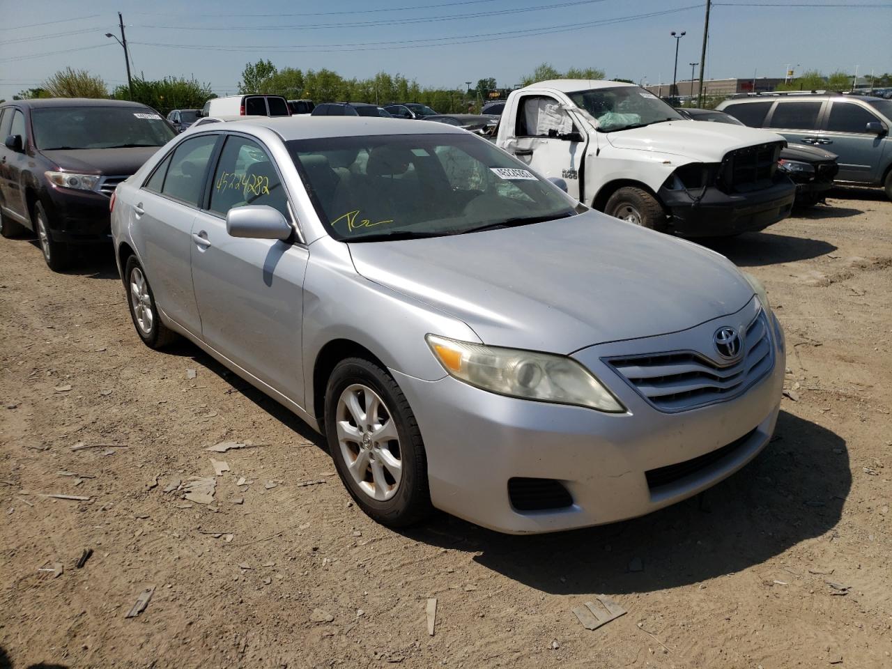 TOYOTA CAMRY BASE 2011 with VIN 4T4BF3EKXBR152402 - Photo from auction