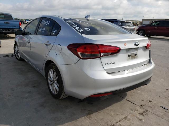 Photo 3 from auction – 2017 KIA FORTE LX with VIN 3KPFL4A72HE117019