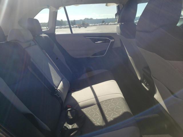 Photo 6 from auction – 2022 TOYOTA RAV4 with VIN 2T3W1RFV4NC176326