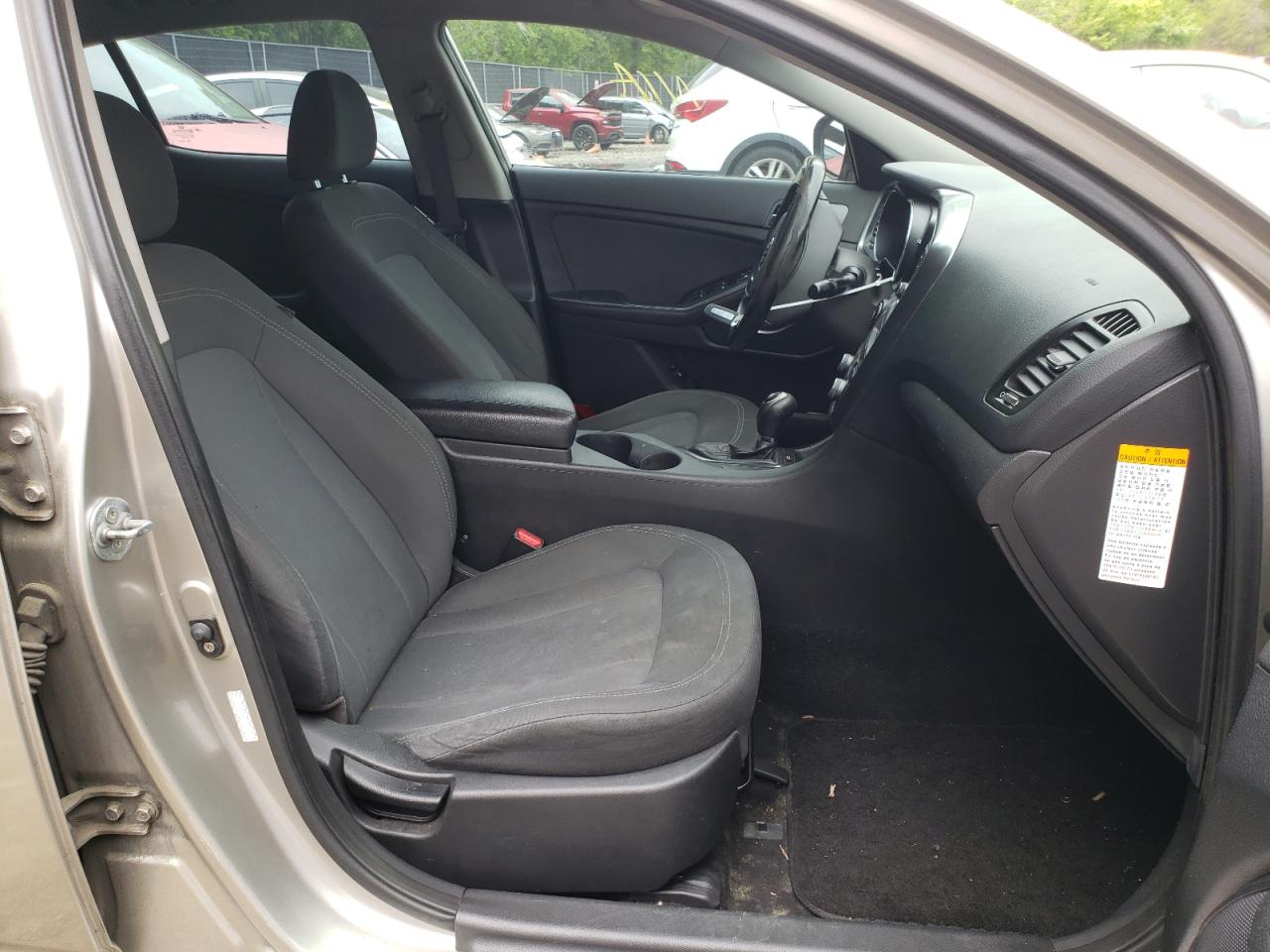 Photo 5 from auction – 2012 KIA OPTIMA HYB with VIN KNAGM4AD2C5032139