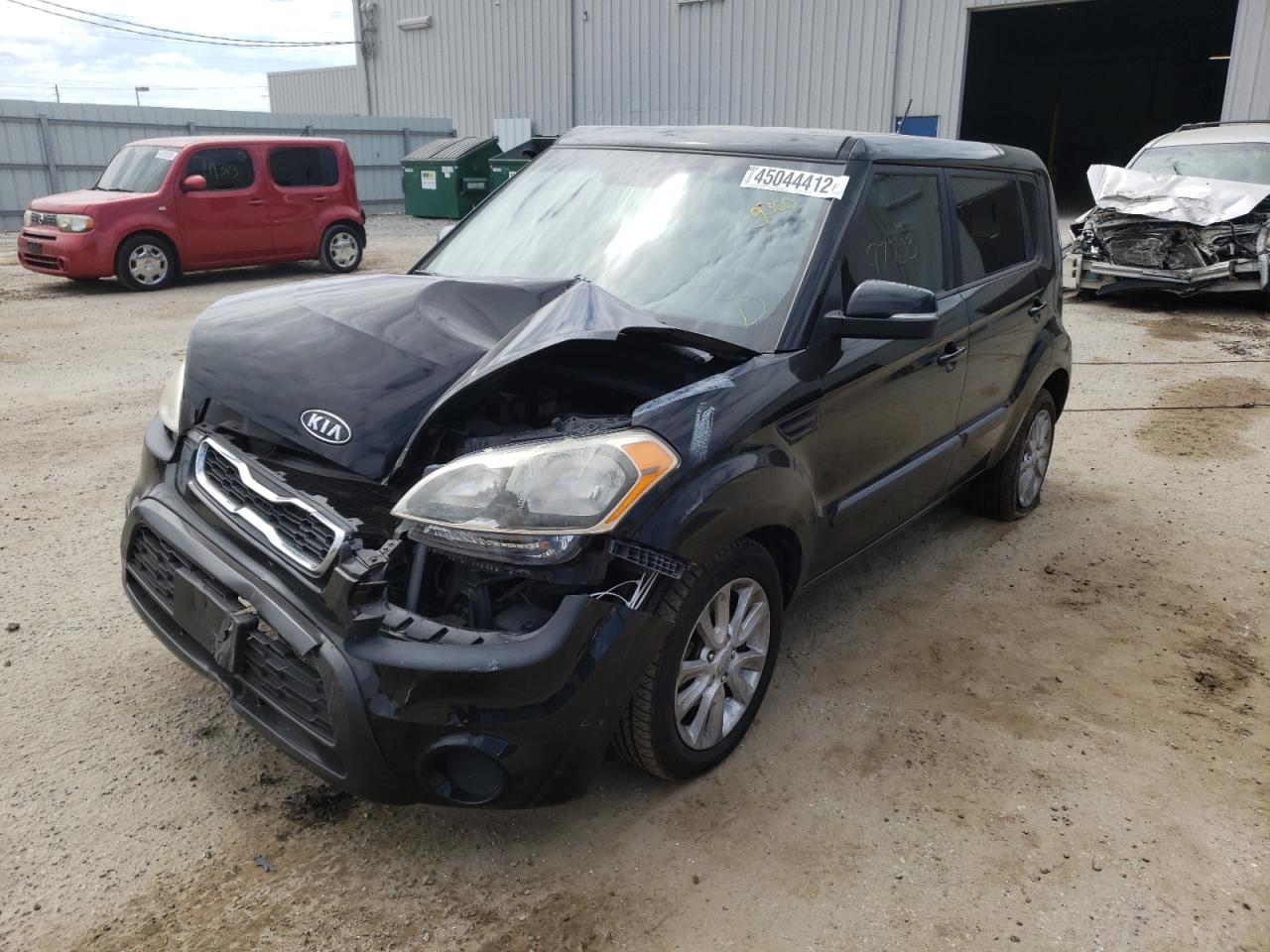 Photo 2 from auction – 2012 KIA SOUL + with VIN KNDJT2A6XC7362519
