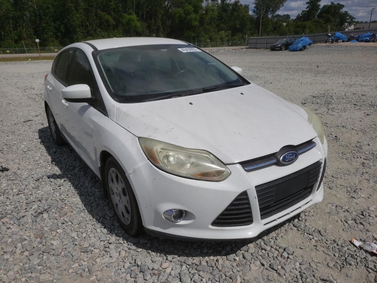 FORD FOCUS SE 2012 with VIN 1FAHP3K21CL156863 - Photo from auction