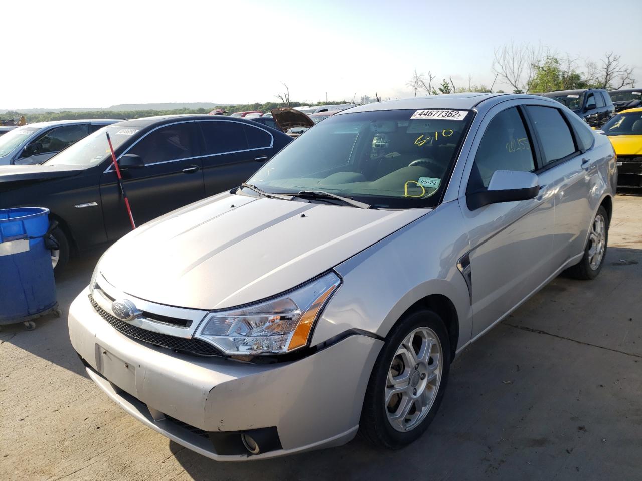 Photo 2 from auction – 2008 FORD FOCUS SE with VIN 1FAHP35N98W274641