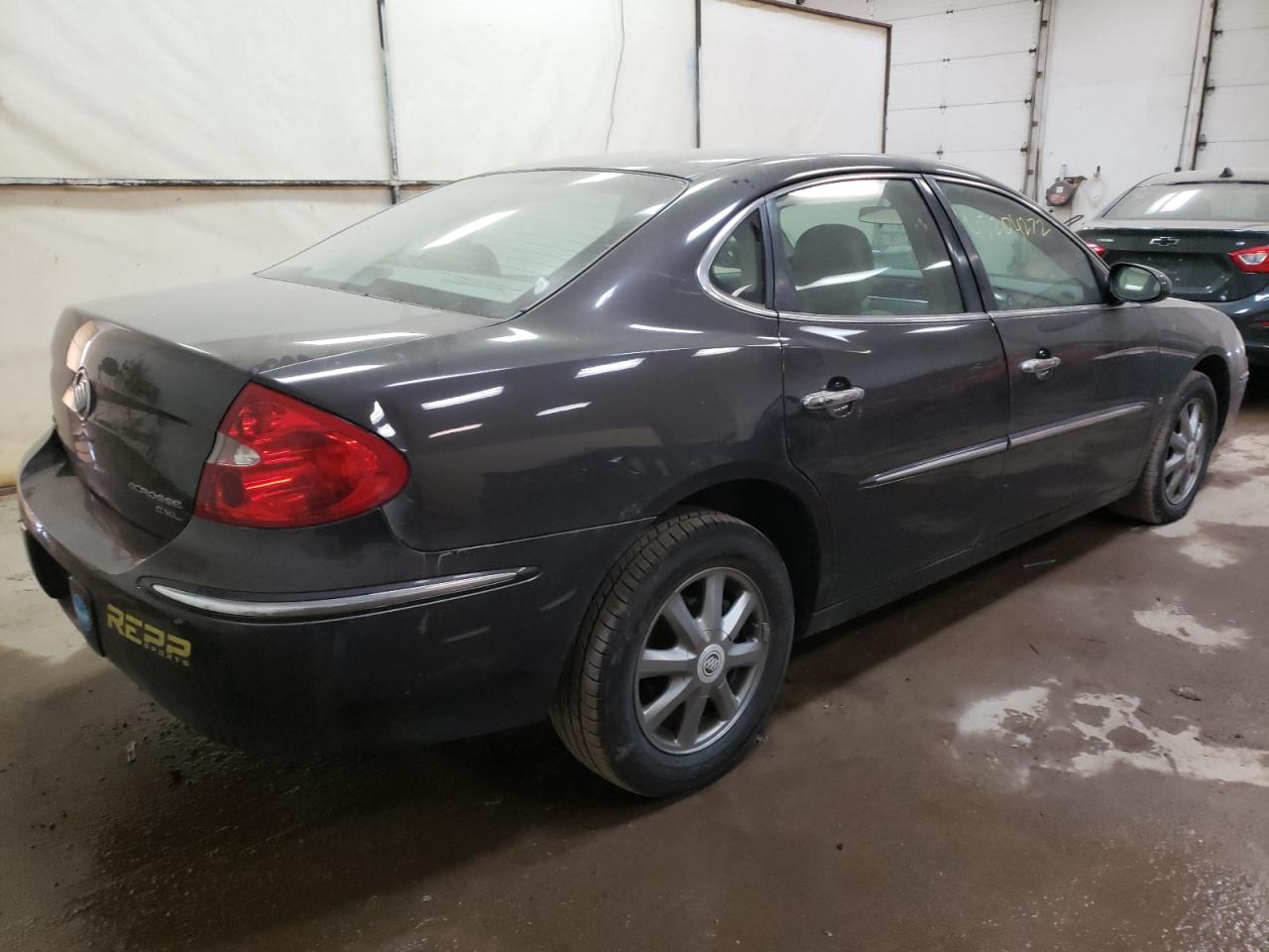 Photo 4 from auction – 2008 BUICK LACROSSE C with VIN 2G4WD582X81197921