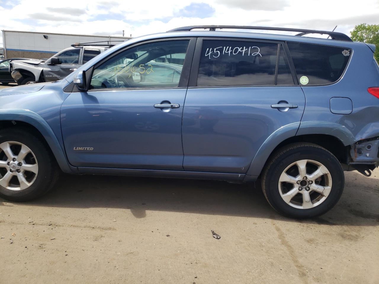 Photo 9 from auction – 2010 TOYOTA RAV4 LIMIT with VIN JTMDF4DV5A5030046