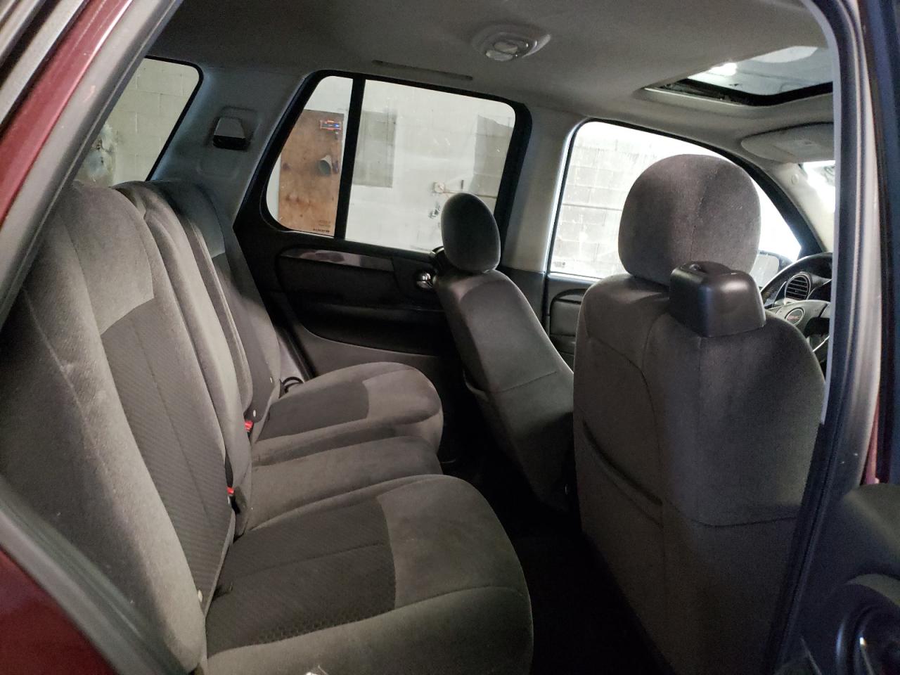 Photo 6 from auction – 2007 GMC ENVOY with VIN 1GKDT13S872307396