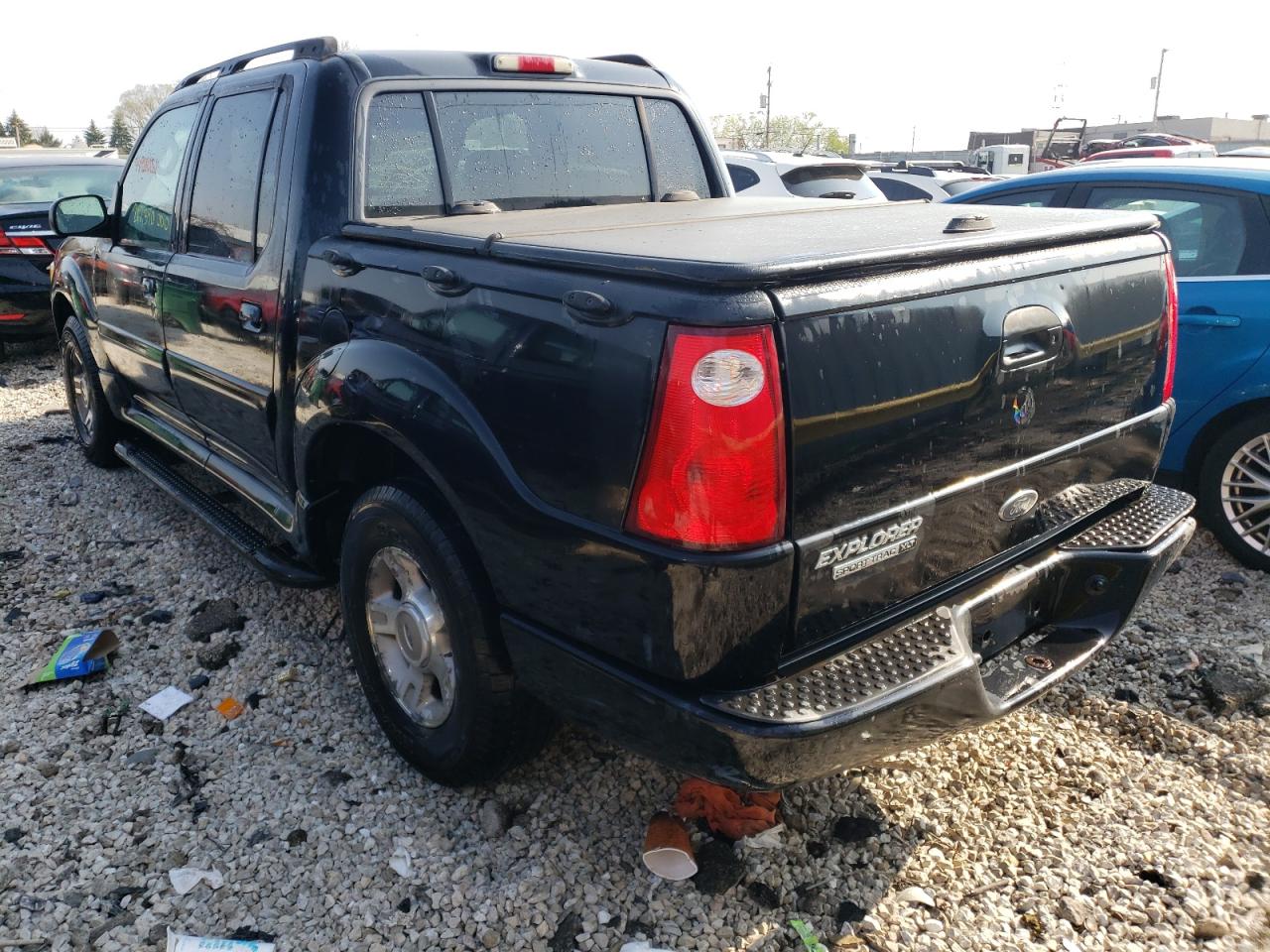 Photo 3 from auction – 2004 FORD EXPLORER S with VIN 1FMZU77K04UA52847