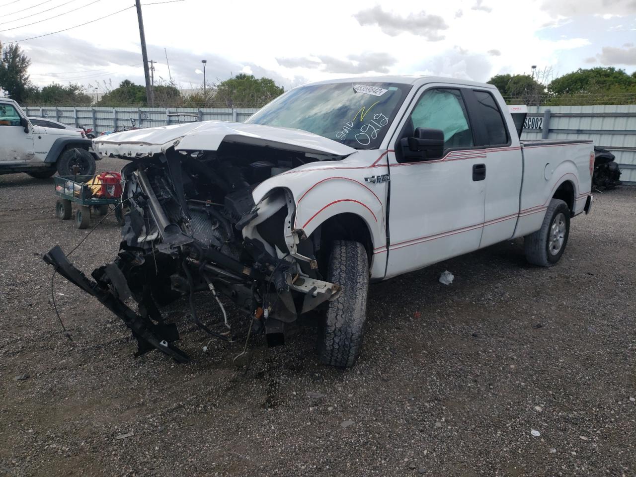 Photo 12 from auction – 2010 FORD F150 SUPER with VIN 1FTEX1C83AKE80212