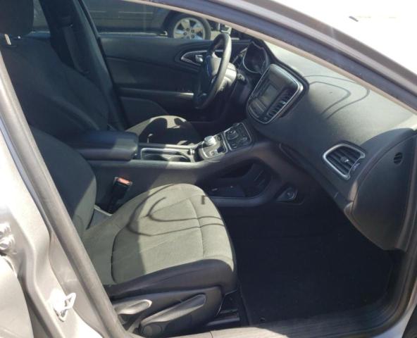 Photo 5 from auction – 2016 CHRYSLER 200 LIMITE with VIN 1C3CCCAB5GN171298