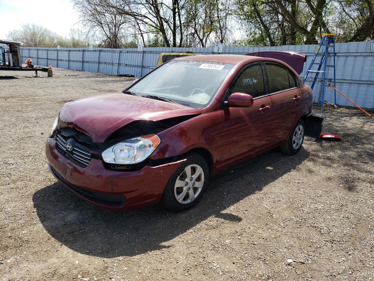 Photo 2 from auction – 2010 HYUNDAI ACCENT GLS with VIN KMHCN4BC9AU436302