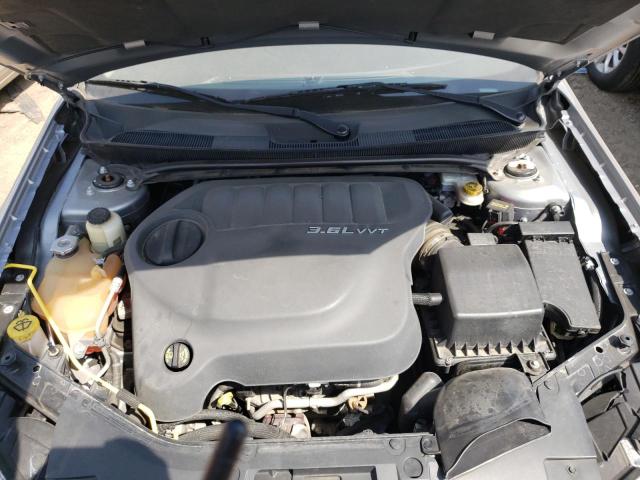 Photo 2 from auction – 2013 CHRYSLER 200 LIMITE with VIN 1C3CCBCG9DN690062