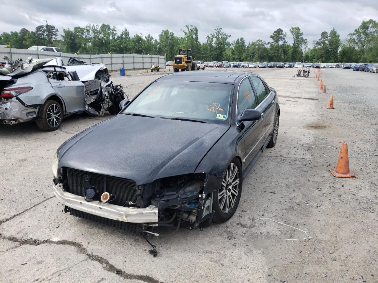 Photo 2 from auction – 2005 AUDI A8 4.2 QUA with VIN WAULL44E85N016438