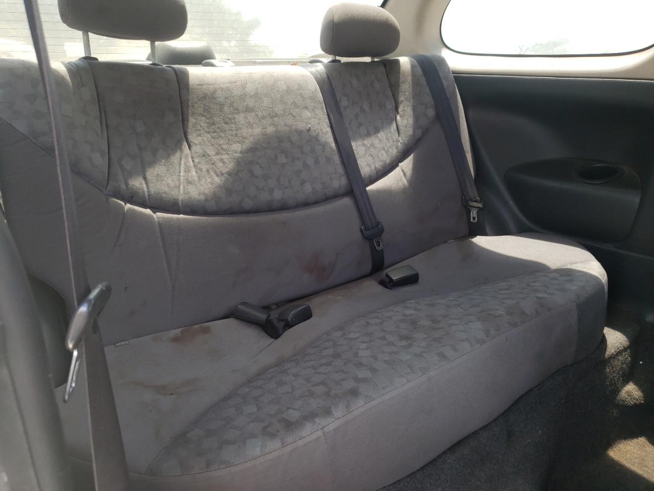 Photo 6 from auction – 2002 TOYOTA ECHO with VIN JTDAT123X20226400