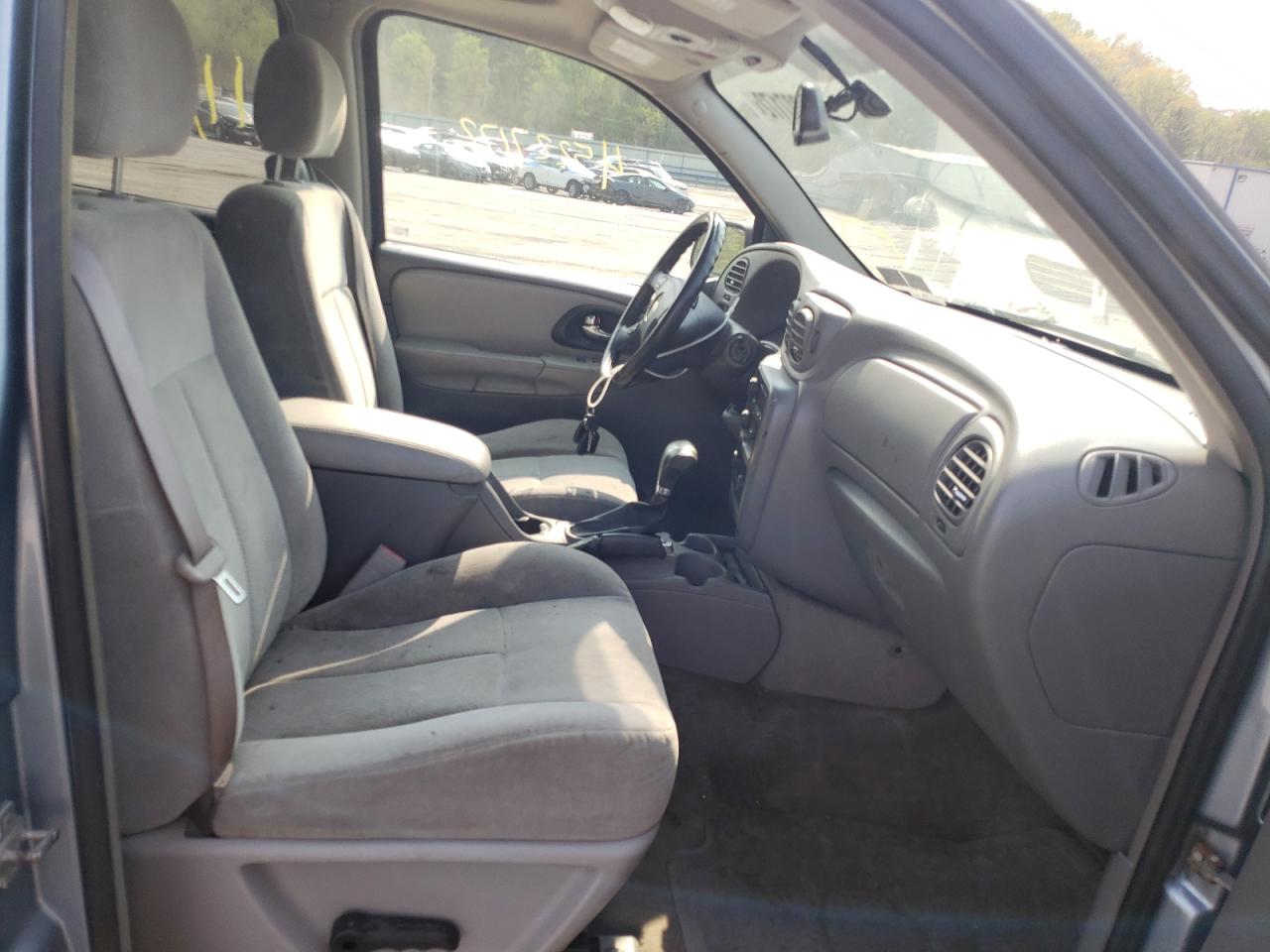 Photo 5 from auction – 2006 CHEVROLET TRAILBLAZE with VIN 1GNDT13S162324431