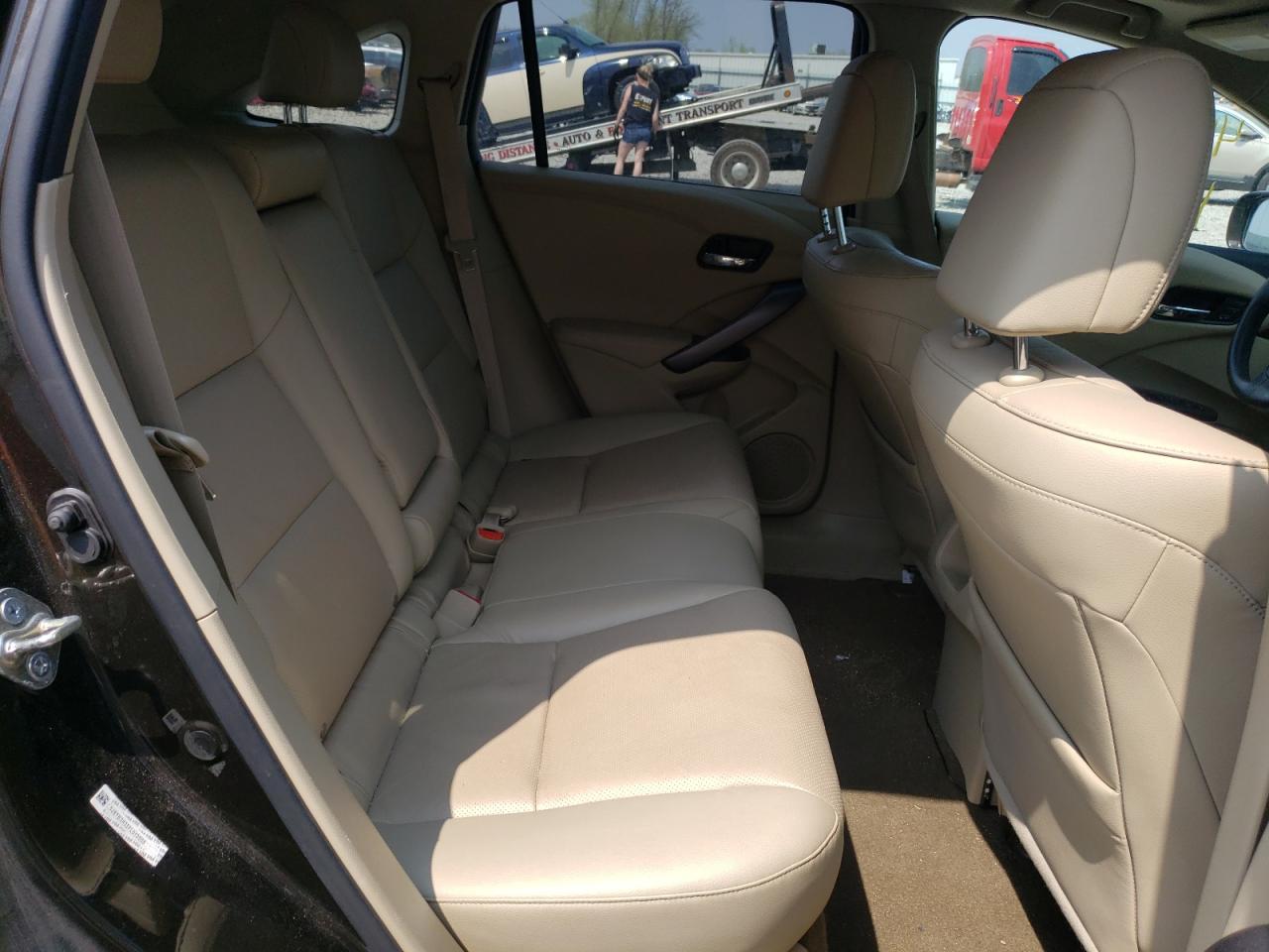 Photo 6 from auction – 2015 ACURA RDX with VIN 5J8TB3H35FL013505