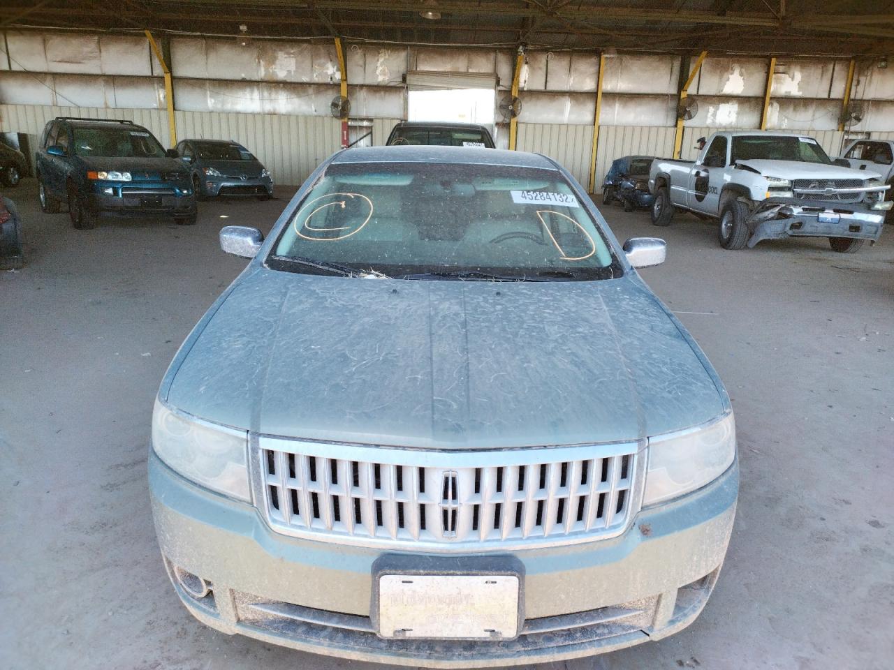 Photo 9 from auction – 2008 LINCOLN MKZ with VIN 3LNHM26T58R667724