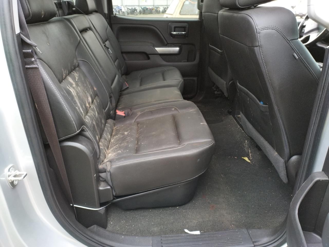 Photo 6 from auction – 2016 CHEVROLET SILVERADO with VIN 1GCUKREC7GF209696