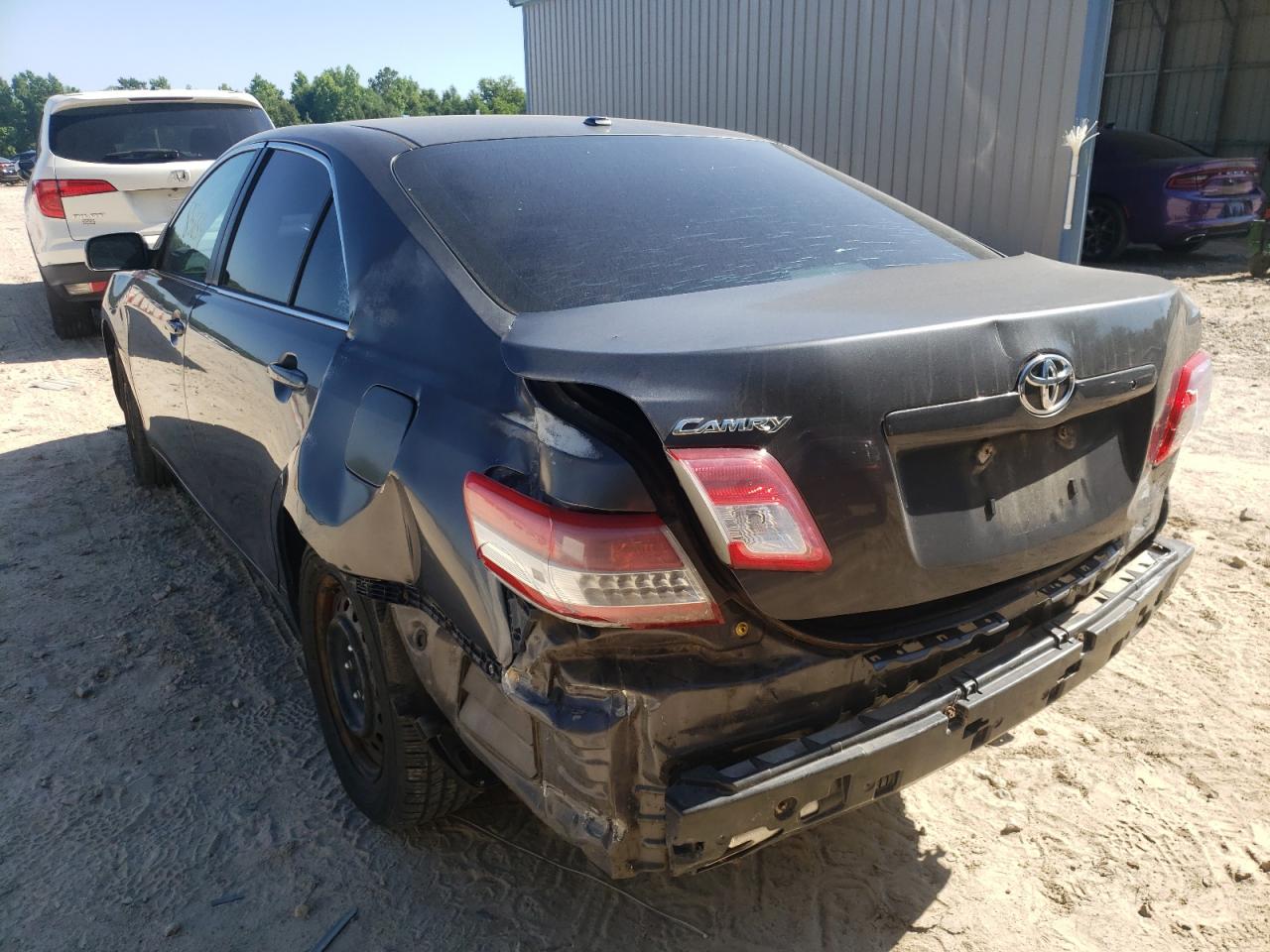 Photo 3 from auction – 2010 TOYOTA CAMRY BASE with VIN 4T1BF3EK6AU061913