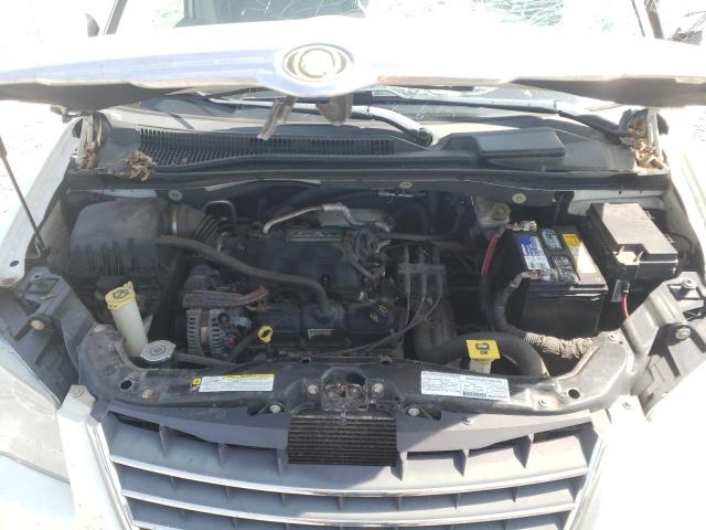 Photo 7 from auction – 2008 CHRYSLER TOWN & COU with VIN 2A8HR54P48R827796