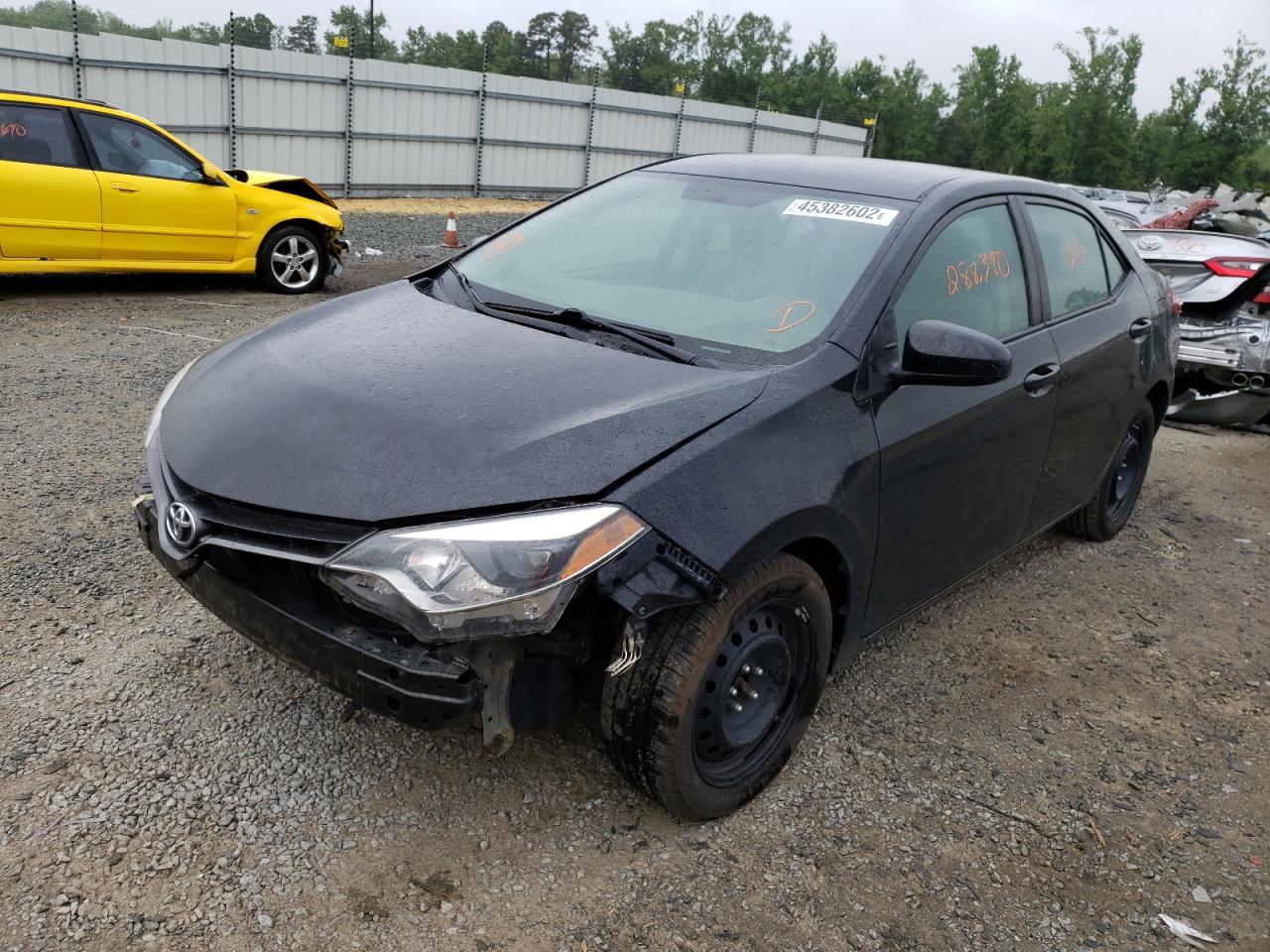 Photo 2 from auction – 2015 TOYOTA COROLLA L with VIN 2T1BURHE2FC423453