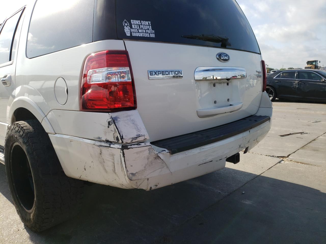 Photo 9 from auction – 2008 FORD EXPEDITION with VIN 1FMFU205X8LA49315