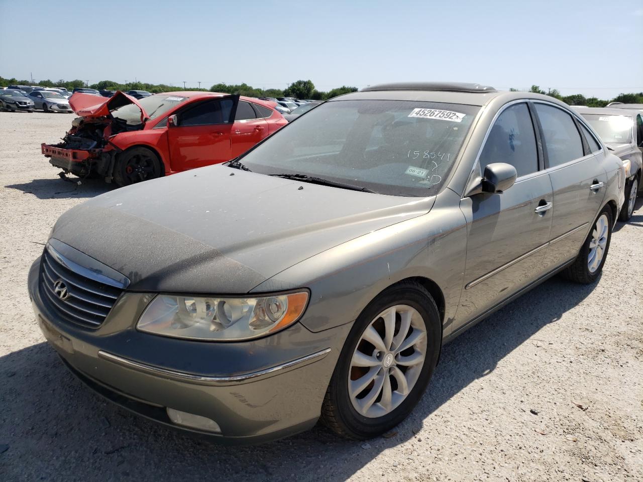 Photo 2 from auction – 2006 HYUNDAI AZERA SE with VIN KMHFC46F66A040764