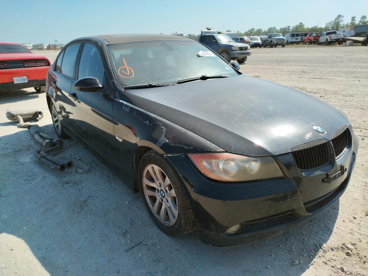 BMW 328 I 2007 with VIN WBAVA33577PG52630 - Photo from auction
