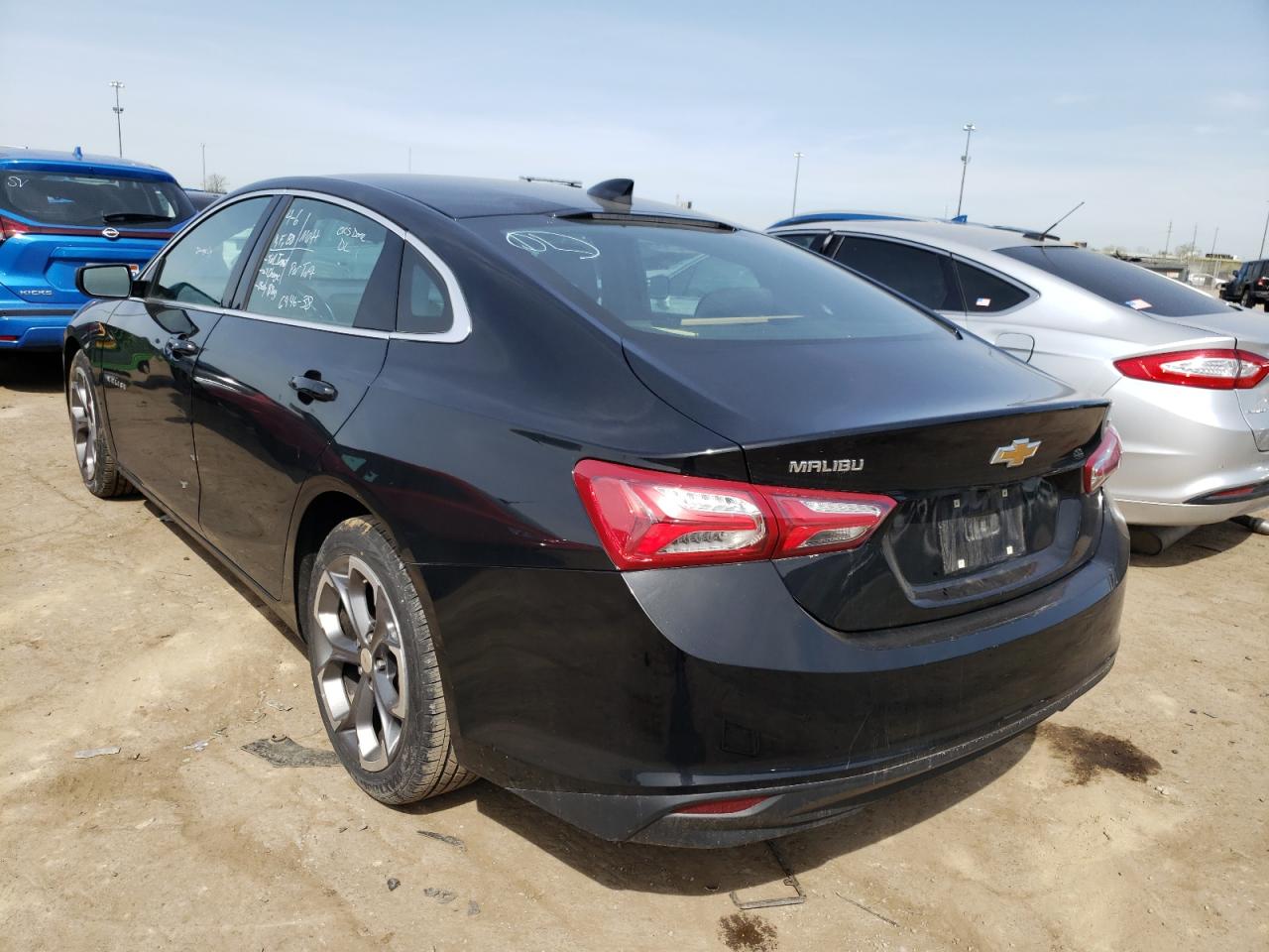 Photo 3 from auction – 2020 CHEVROLET MALIBU LT with VIN 1G1ZD5ST6LF110755